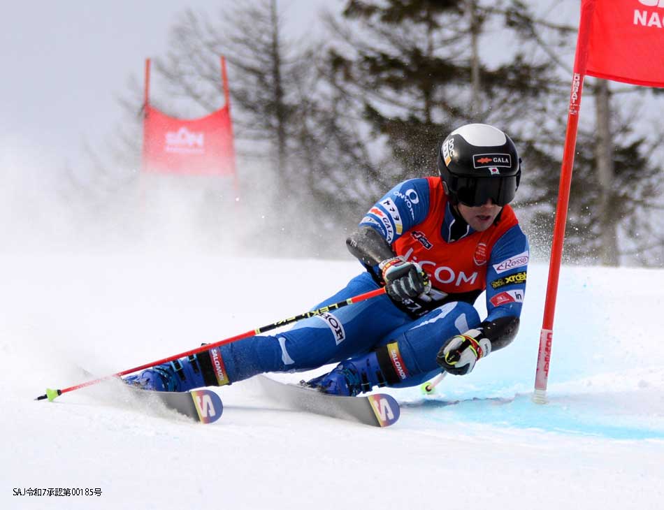 男子大回転 3位　若月　隼太選手(ホテルロッソスキークラブ)